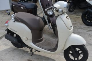 ホンダ　AF70型　ジョルノ　ホワイト　2014年