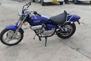 ホンダ　マグナ50　AC13型　