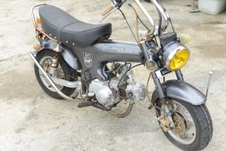 ホンダ DAX改造車 不動 長期放置車両